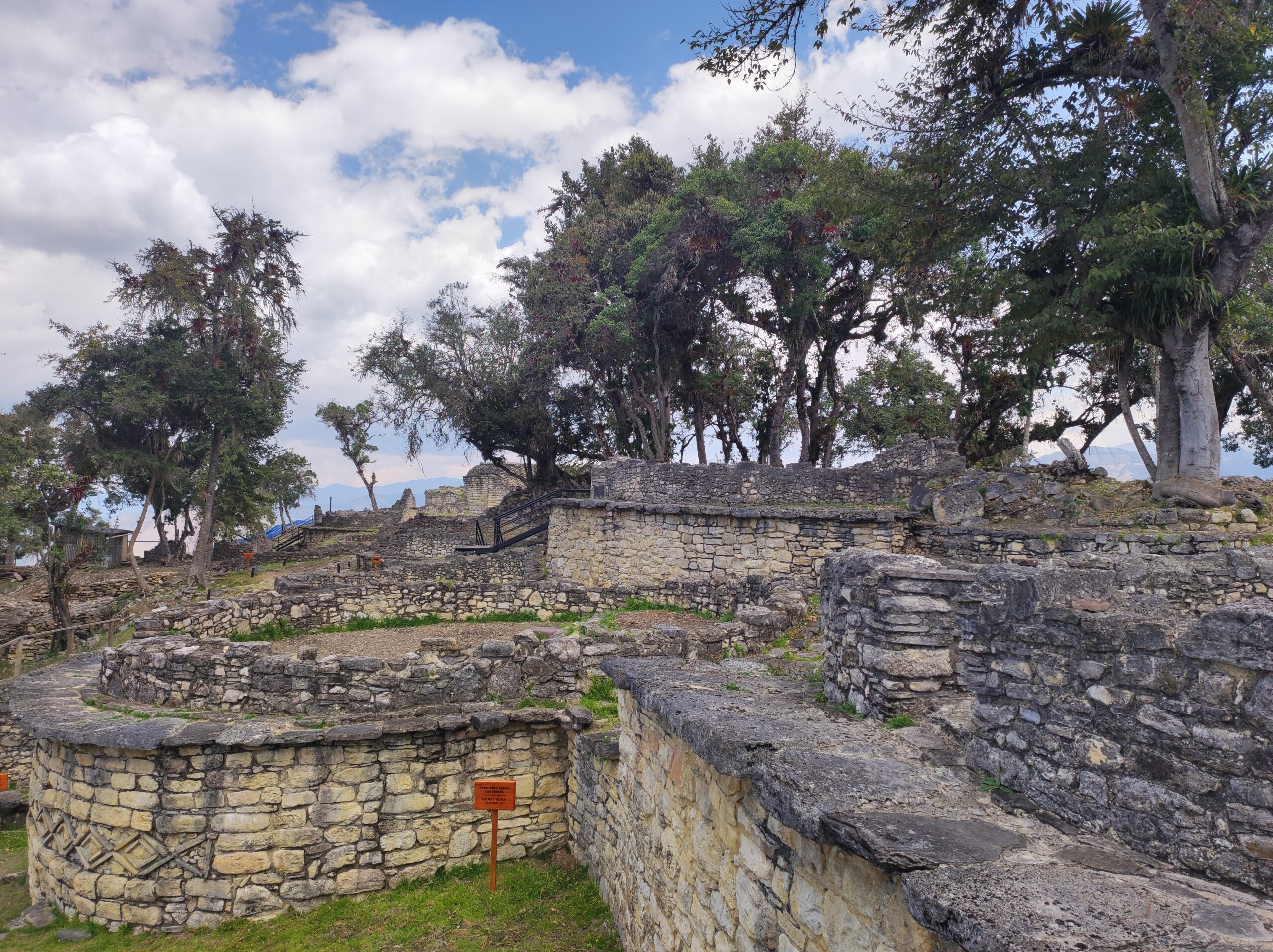 tours a kuelap , tours diarios en Chachapoyas con un presupuesto barato durante todo el día todo incluido