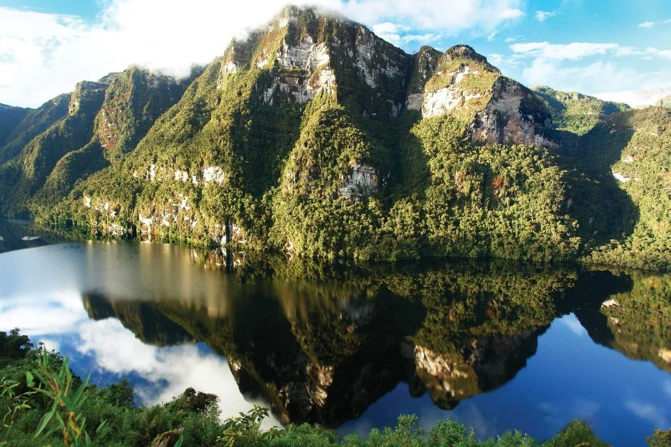 laguna de los condores chachapoyas