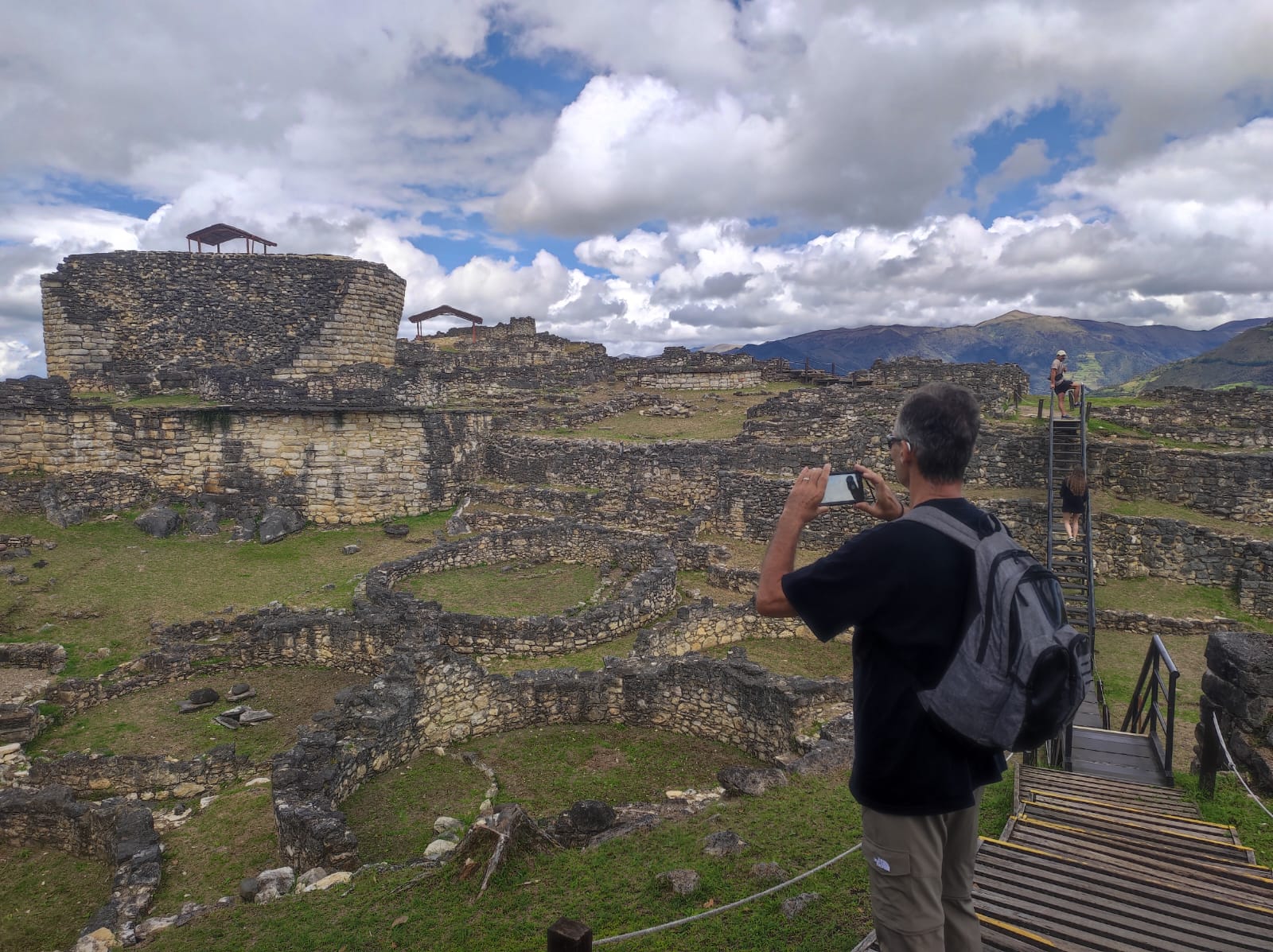Tours a kuelap en Chachapoyas todo incluido ,precios de oferta en tours a kuelap y teleférico